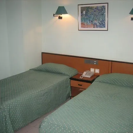 Caprice מלון דירות